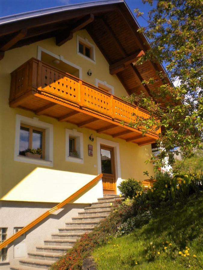 Apartma Pr Tavcarju Zgornje Gorje Exterior foto